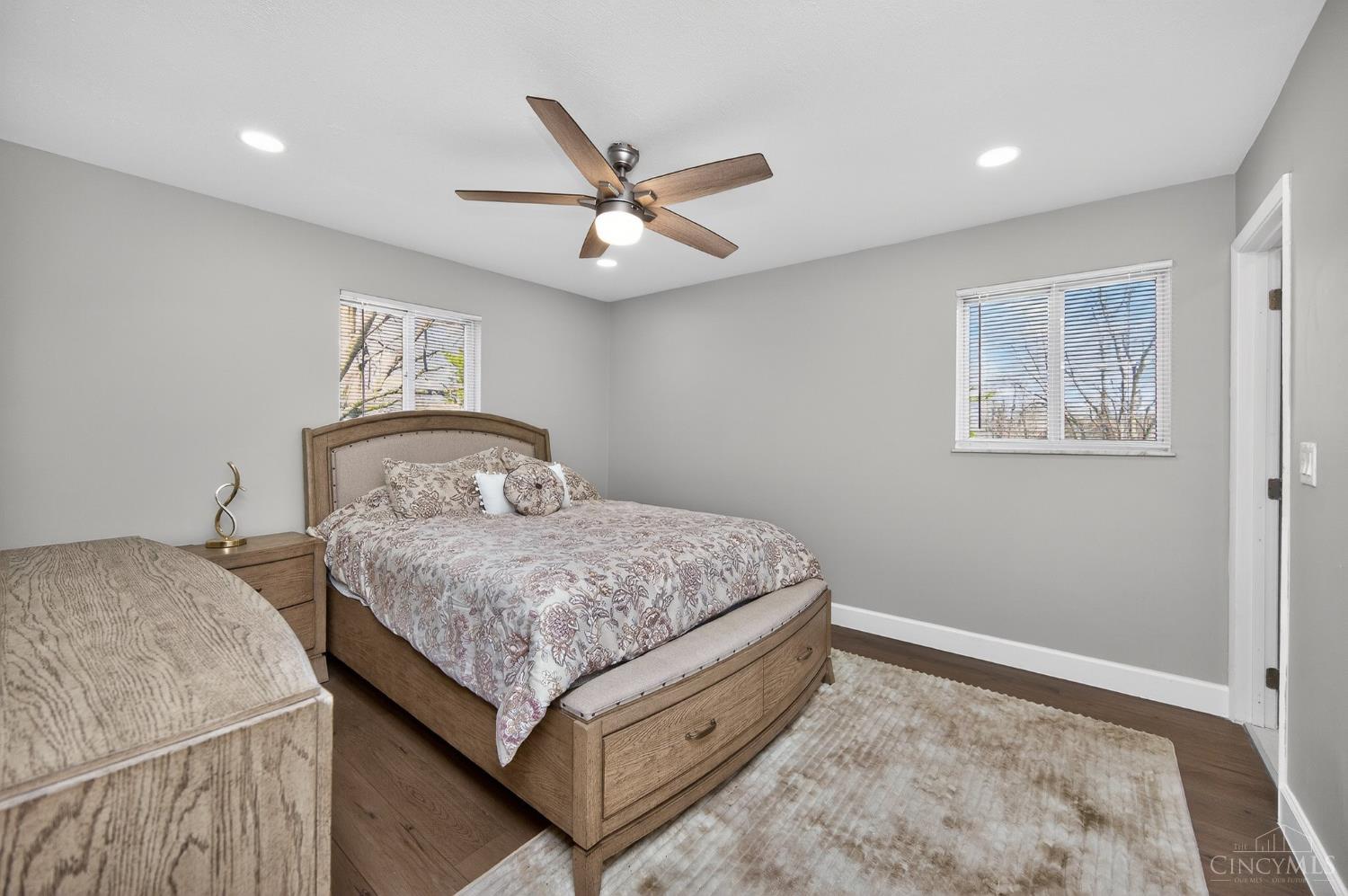 6628 Tulip Lane