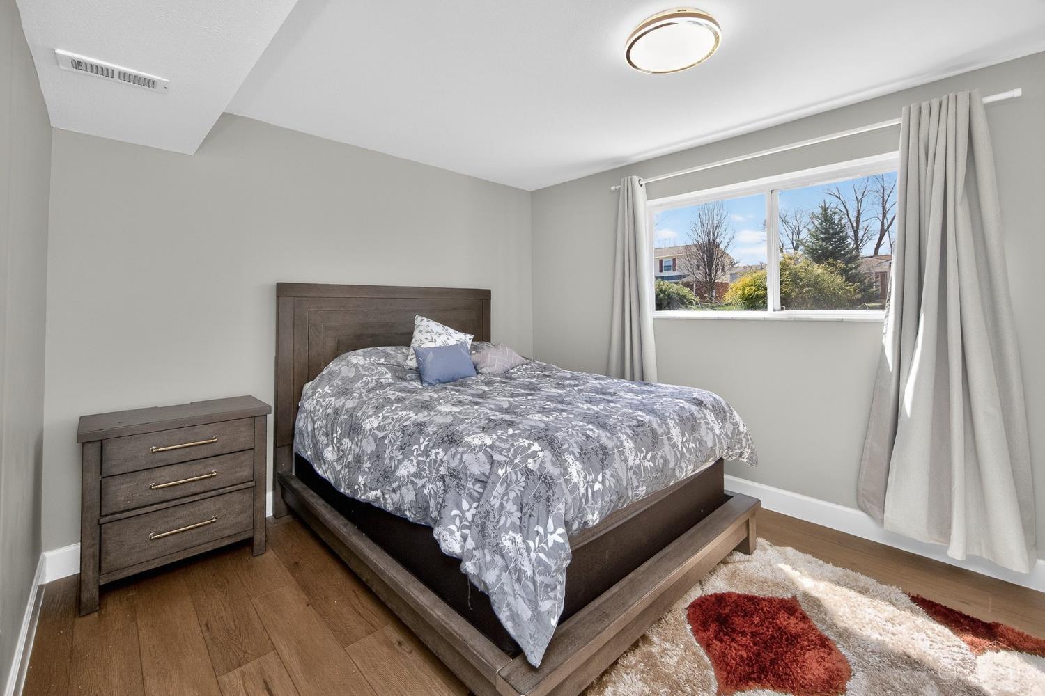 6628 Tulip Lane
