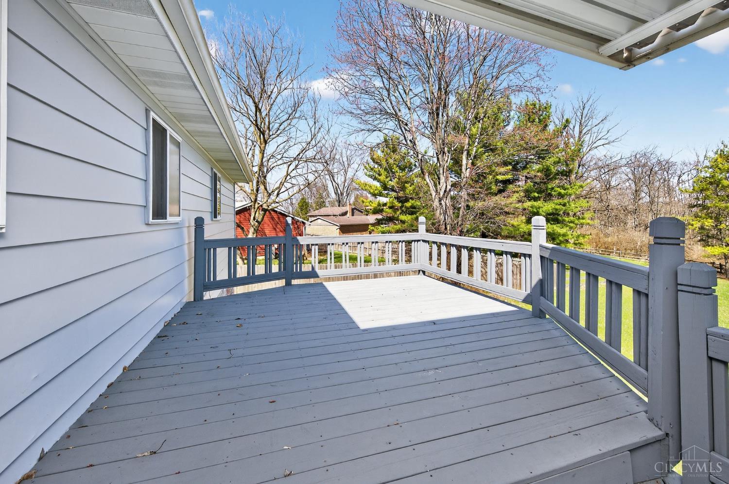 6628 Tulip Lane