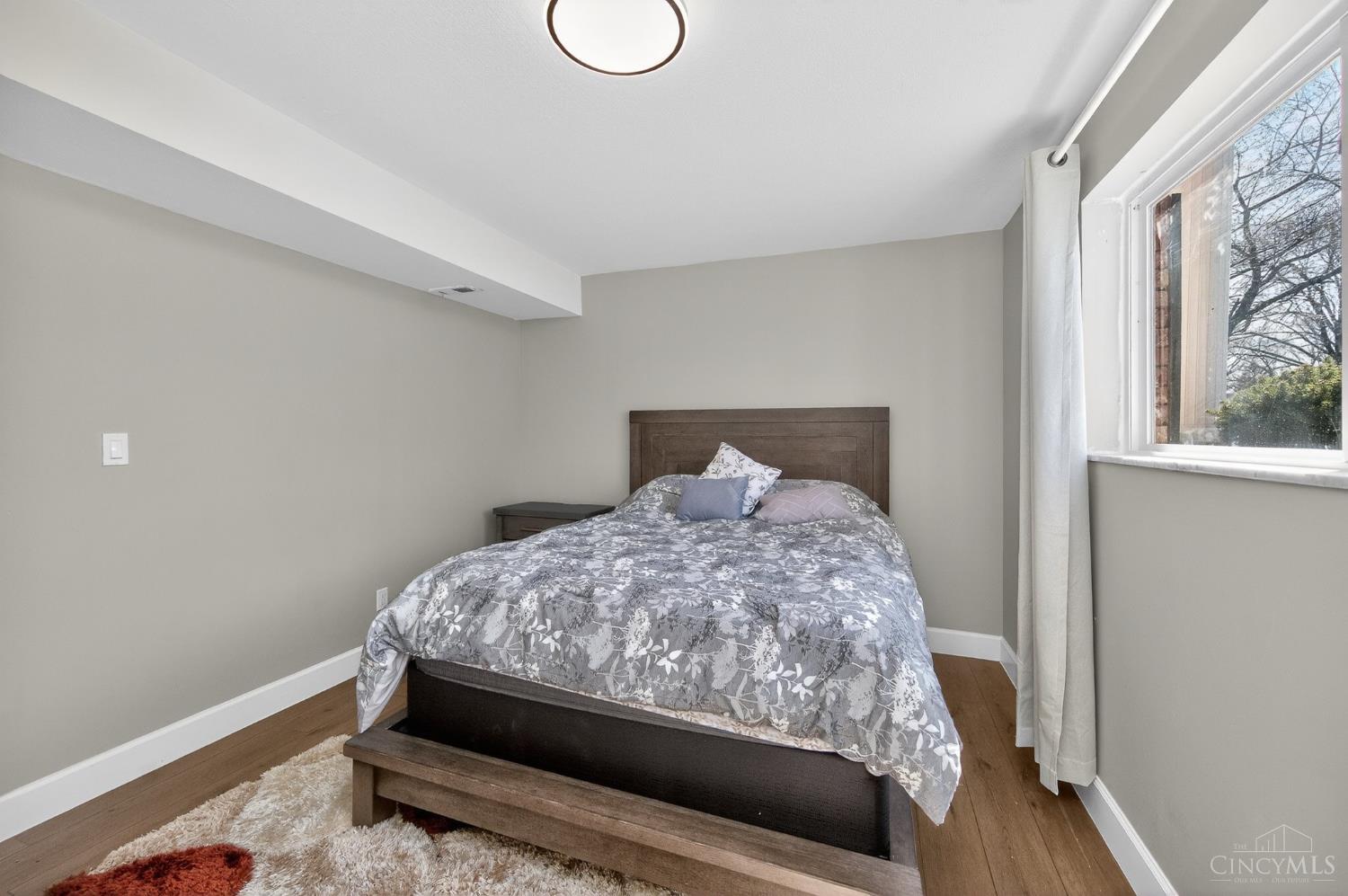 6628 Tulip Lane