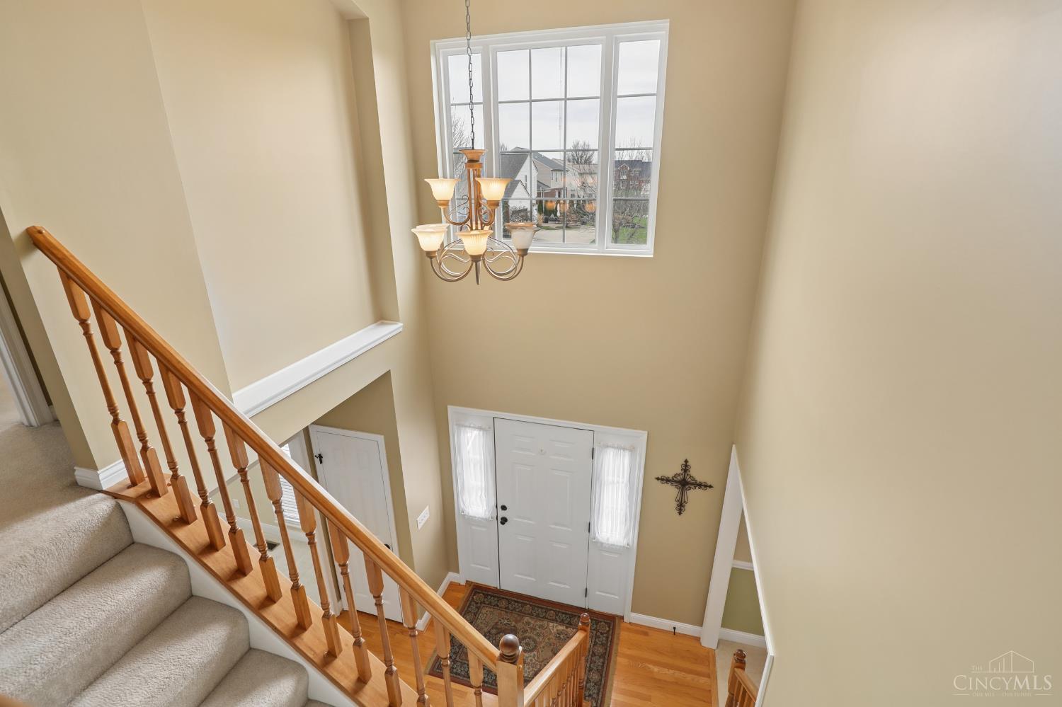 6066 Glen View