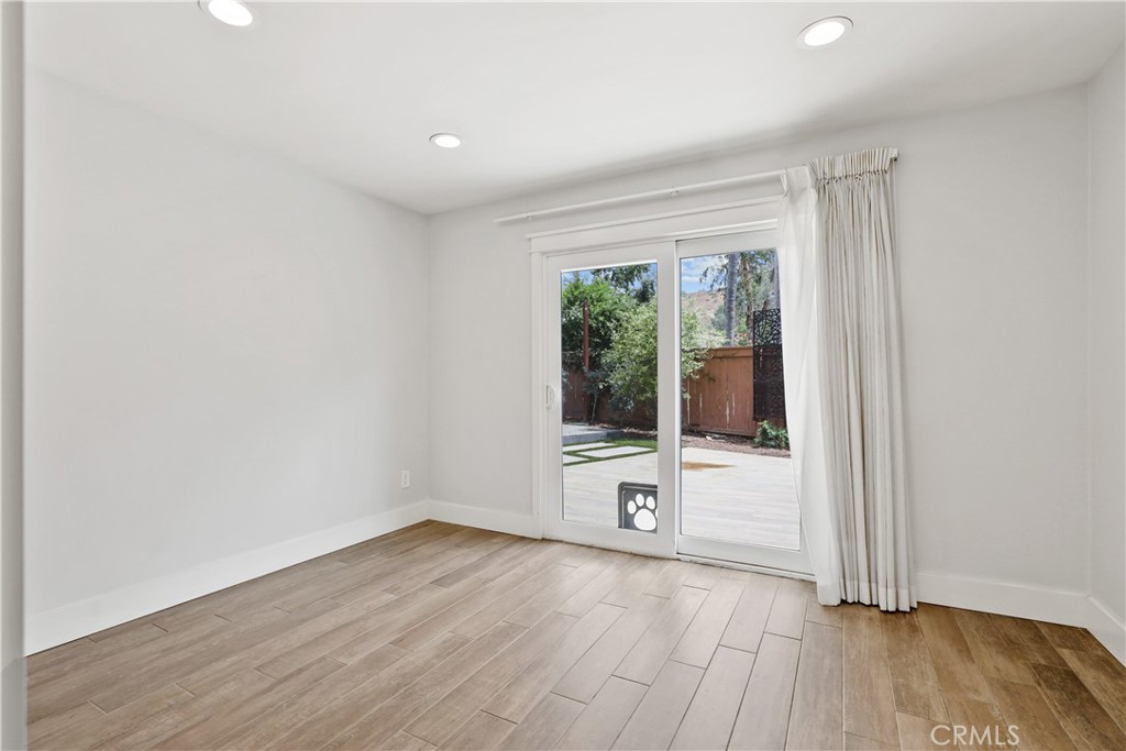 1666 N Dressage Street