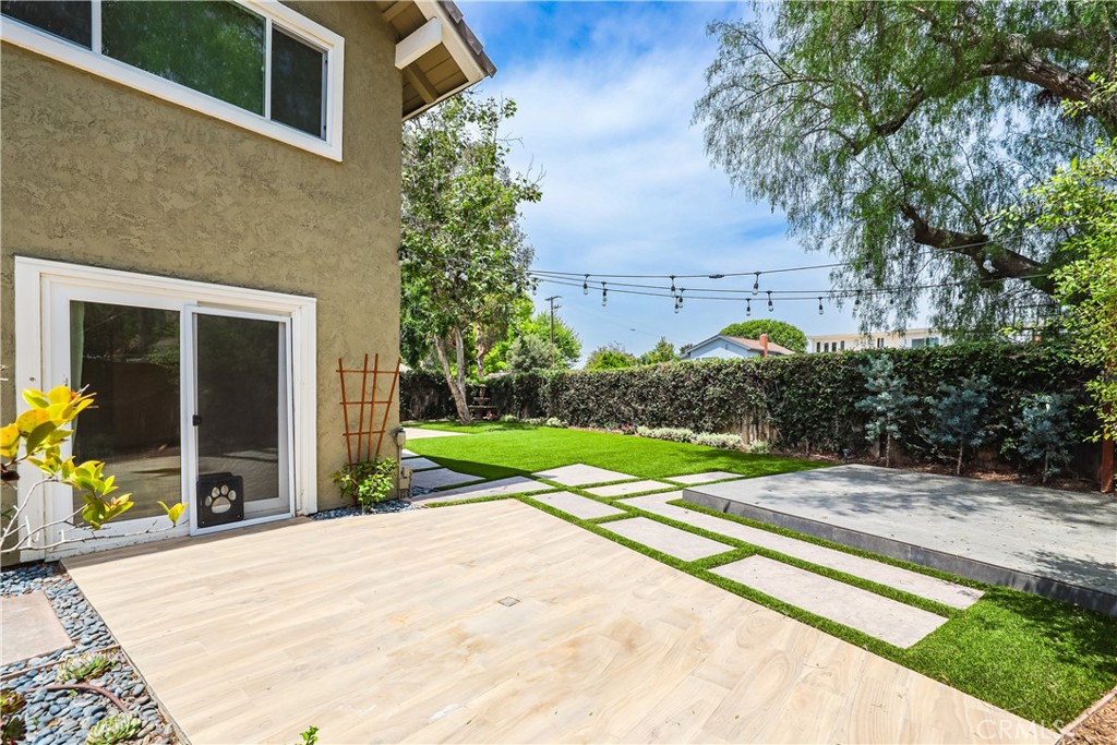 1666 N Dressage Street