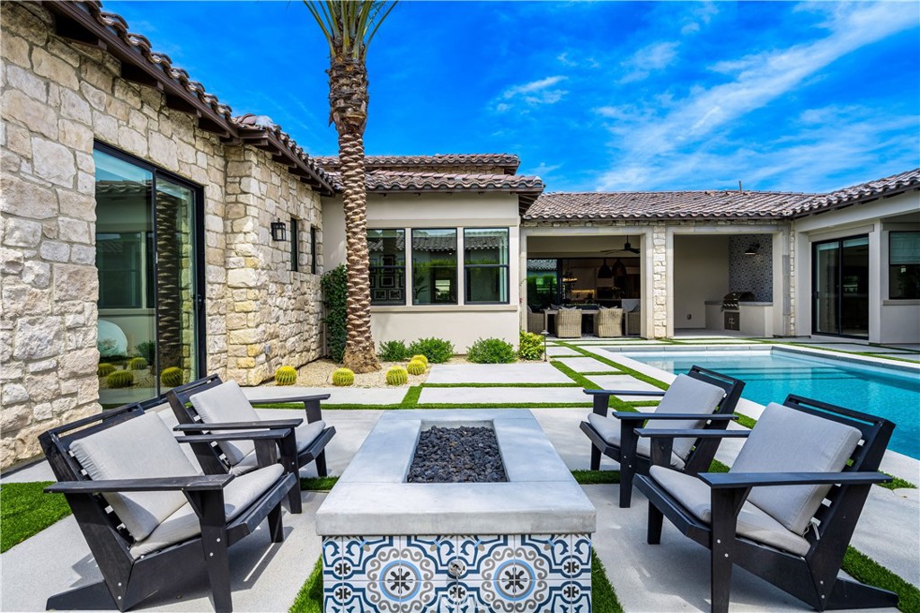 75145 Promontory Place