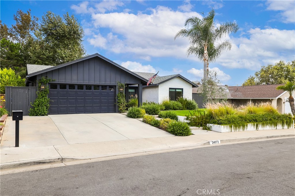 24072 Oro Grande Lane