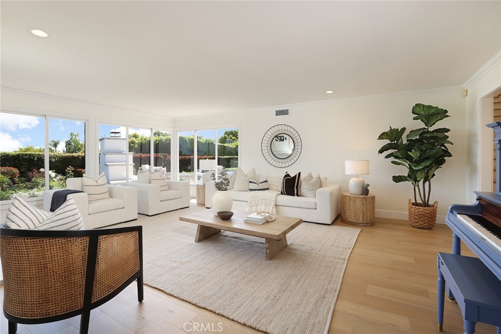 2936 Alta Vista Drive