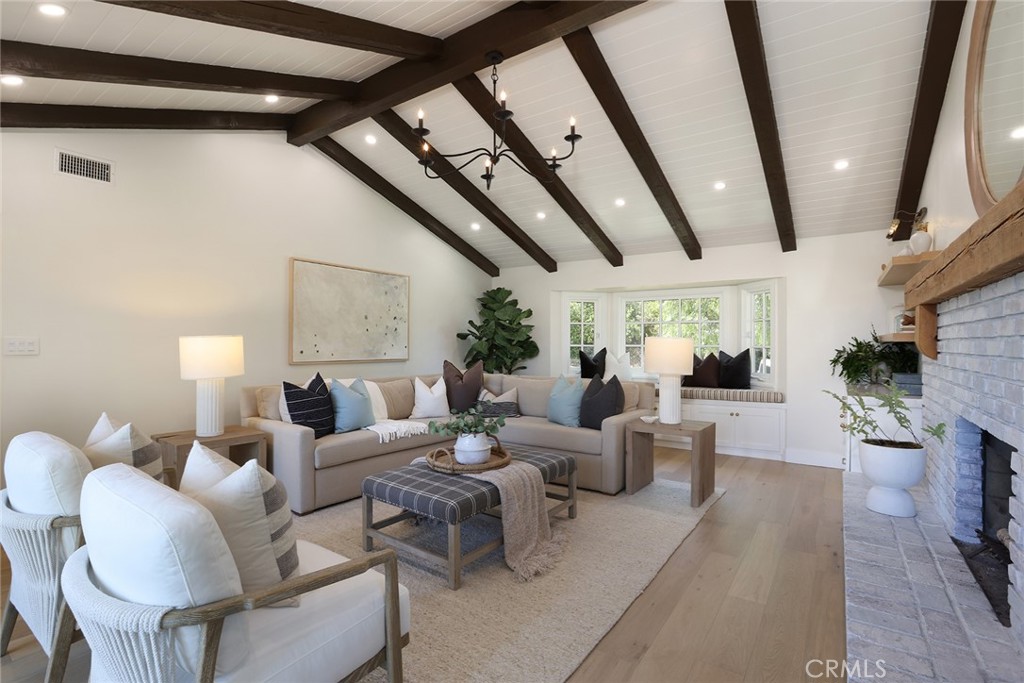 2936 Alta Vista Drive