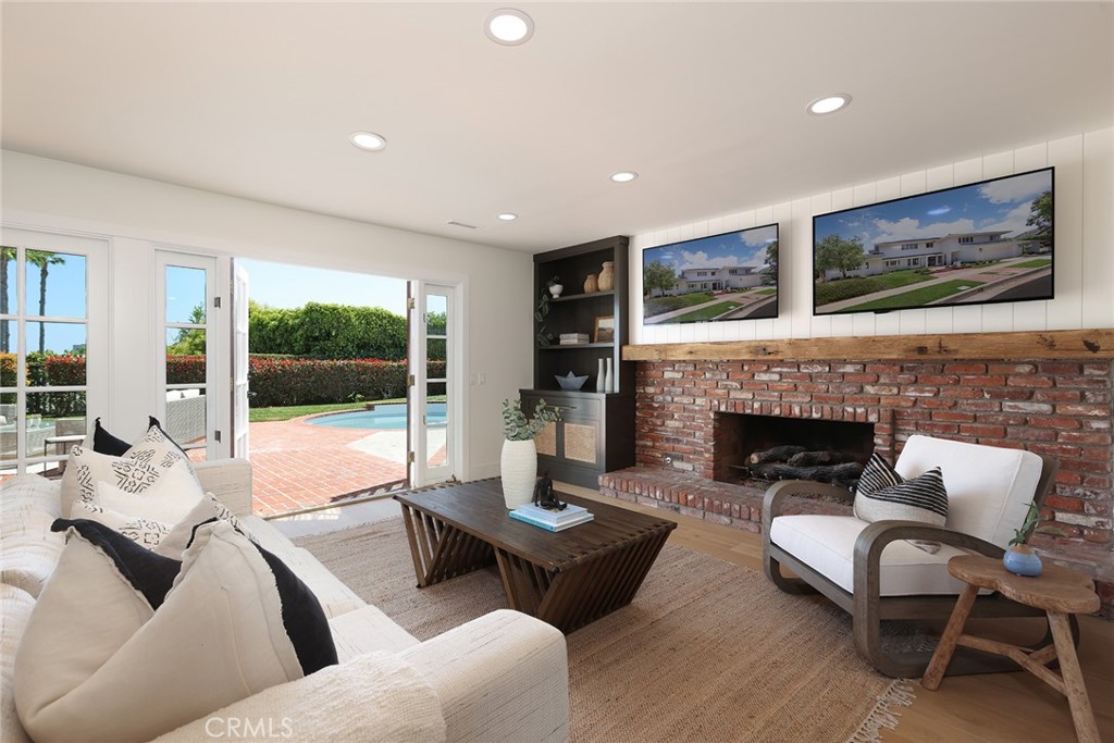 2936 Alta Vista Drive