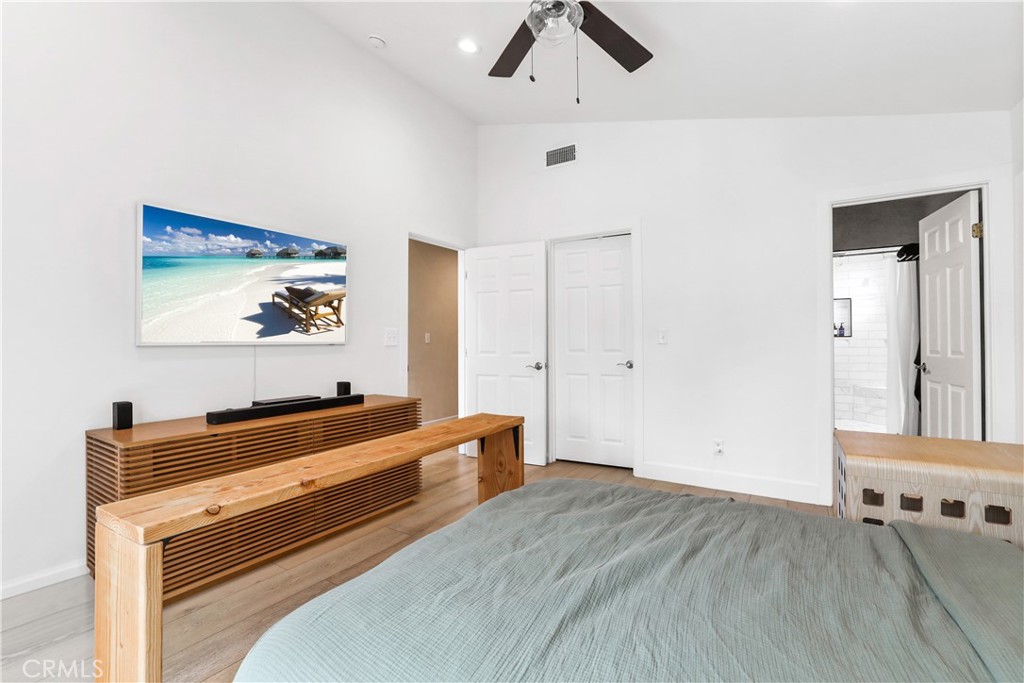 8462 Hillhead Drive