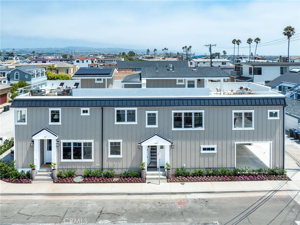 825 W Bay Avenue A