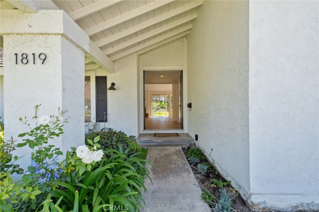1819 Port Kimberly Place