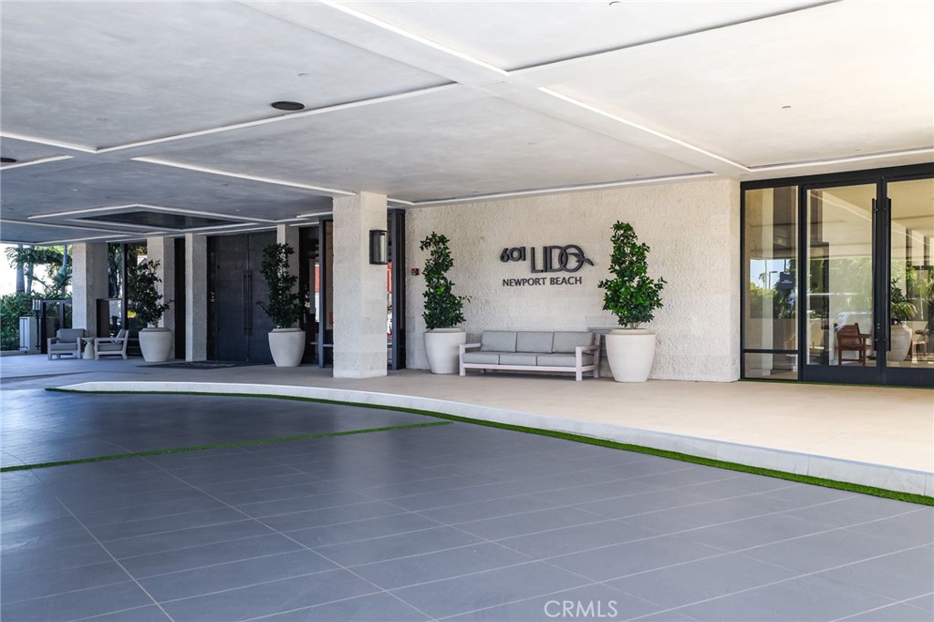 601 Lido Park