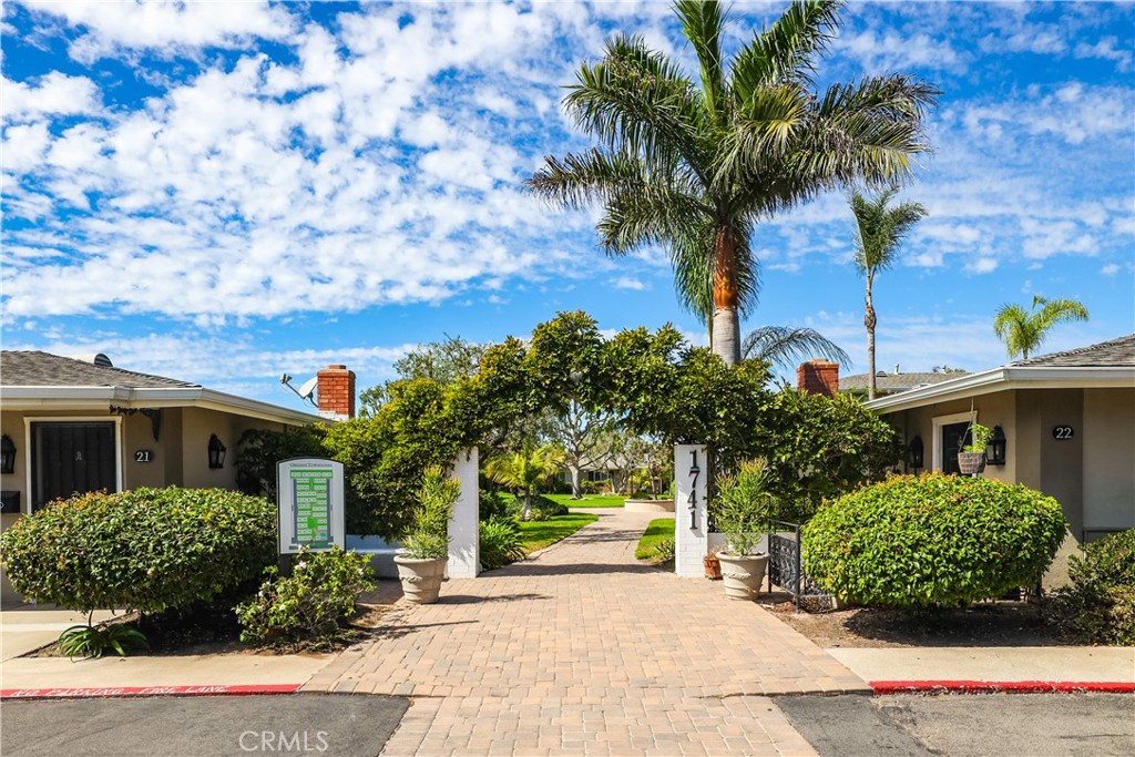 1741 Tustin Avenue 14D