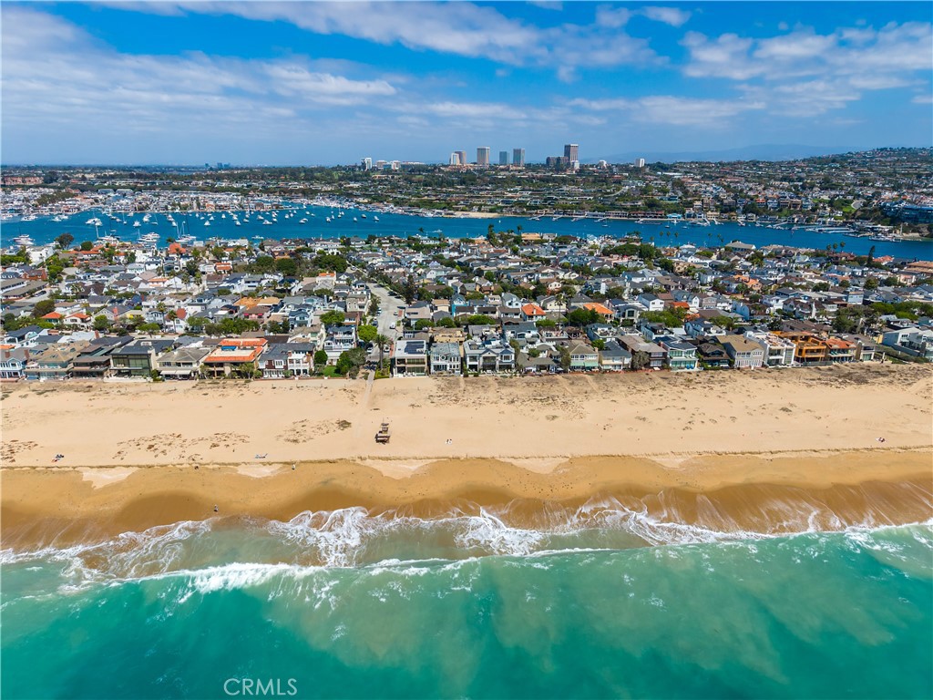 2004 E Ocean Boulevard