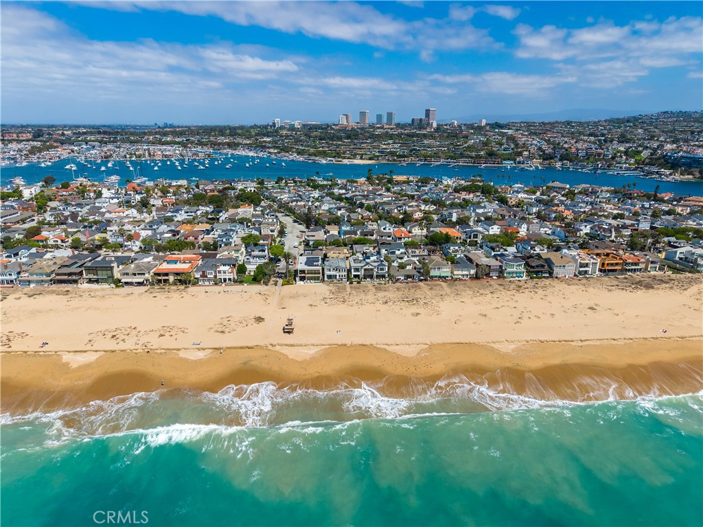 2004 E Ocean Boulevard