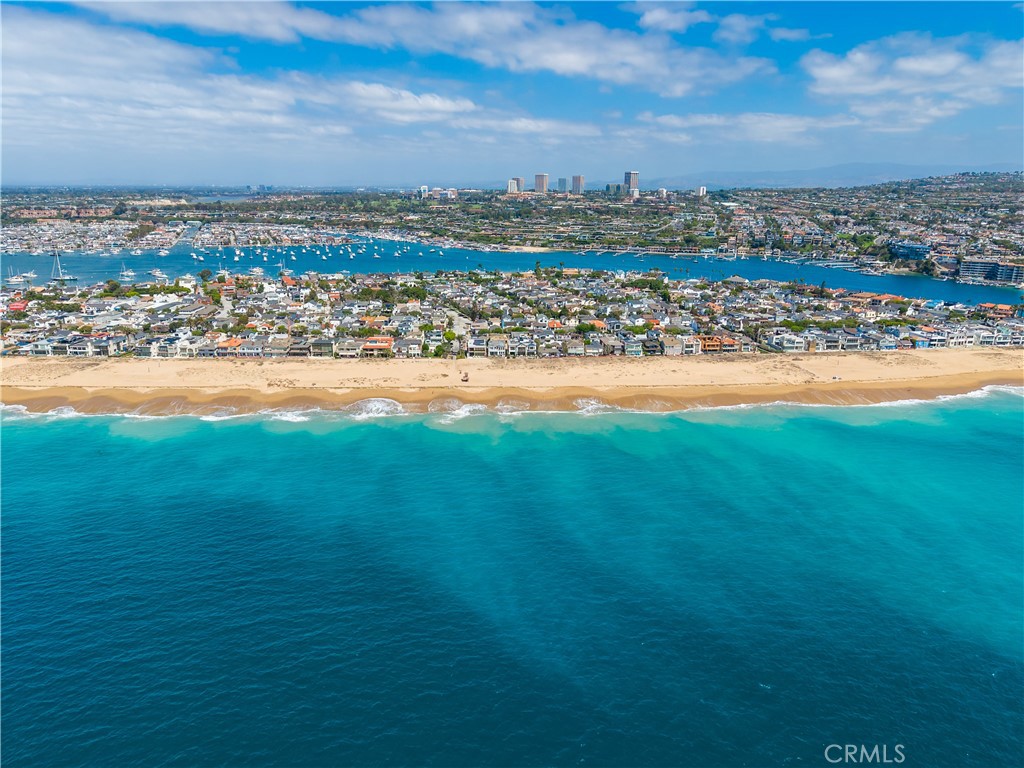 2004 E Ocean Boulevard