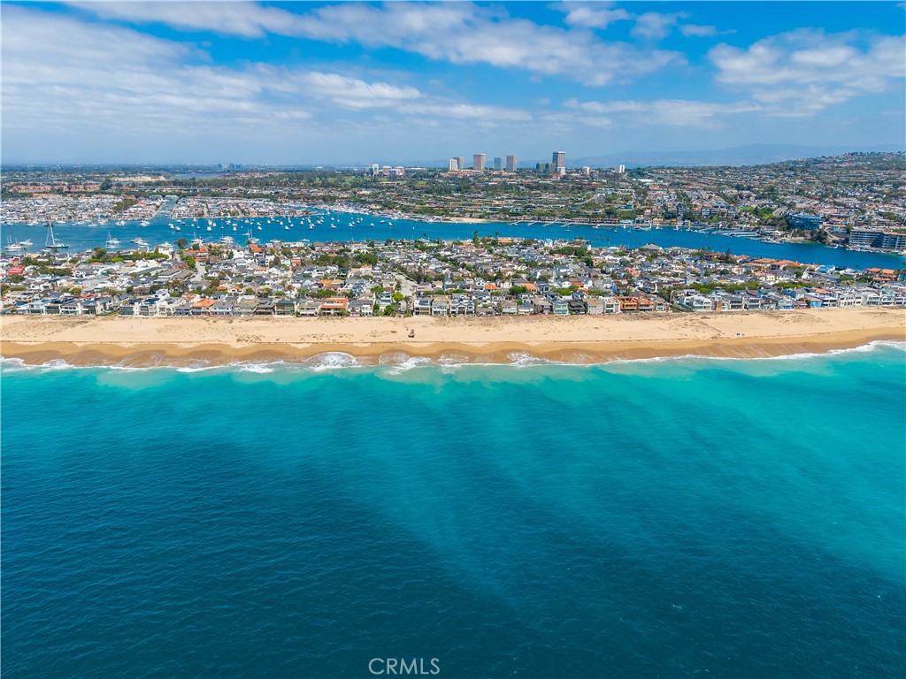 2004 E Ocean Boulevard