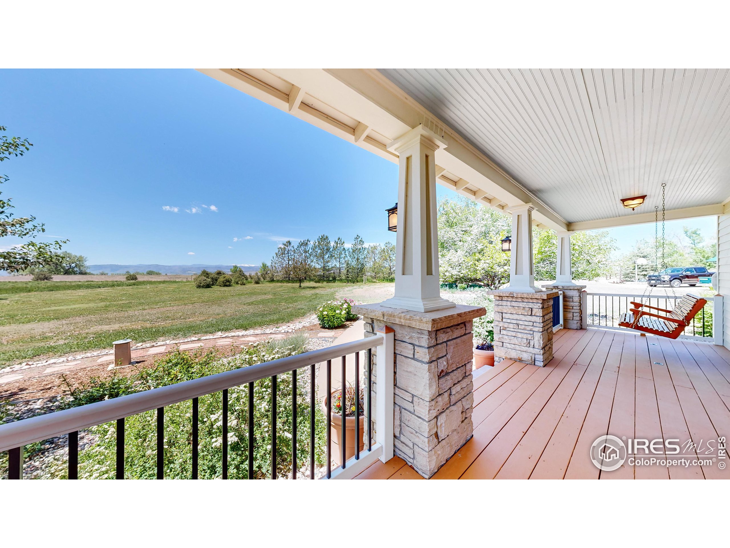 343 W County Road 66e