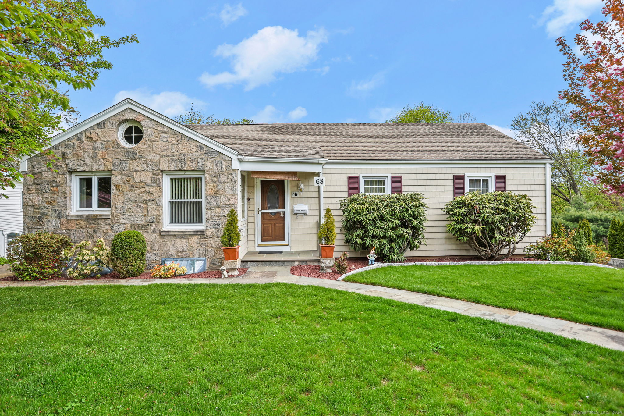 68 Calhoun Avenue
