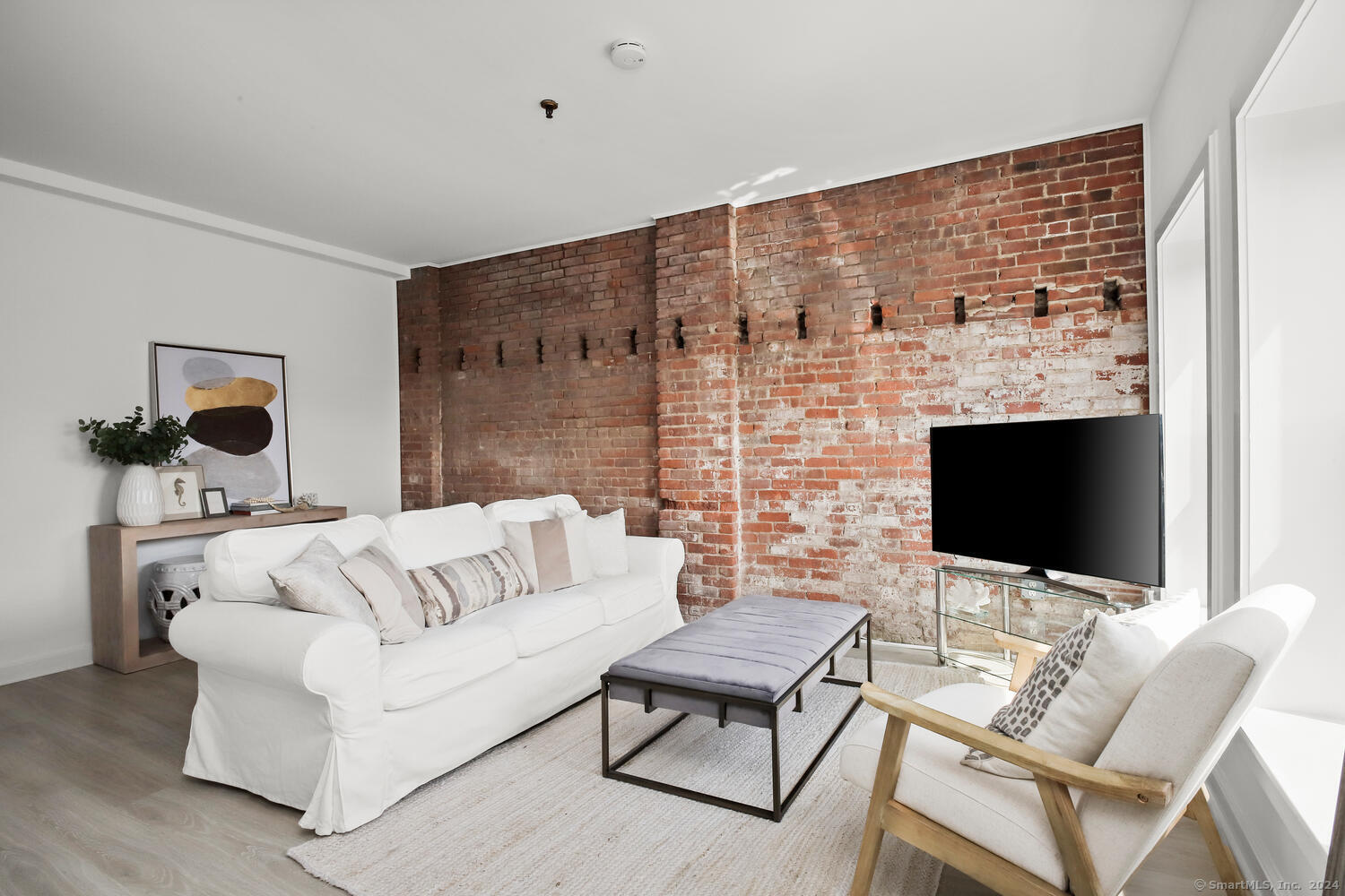 126 Washington Street APT 205
