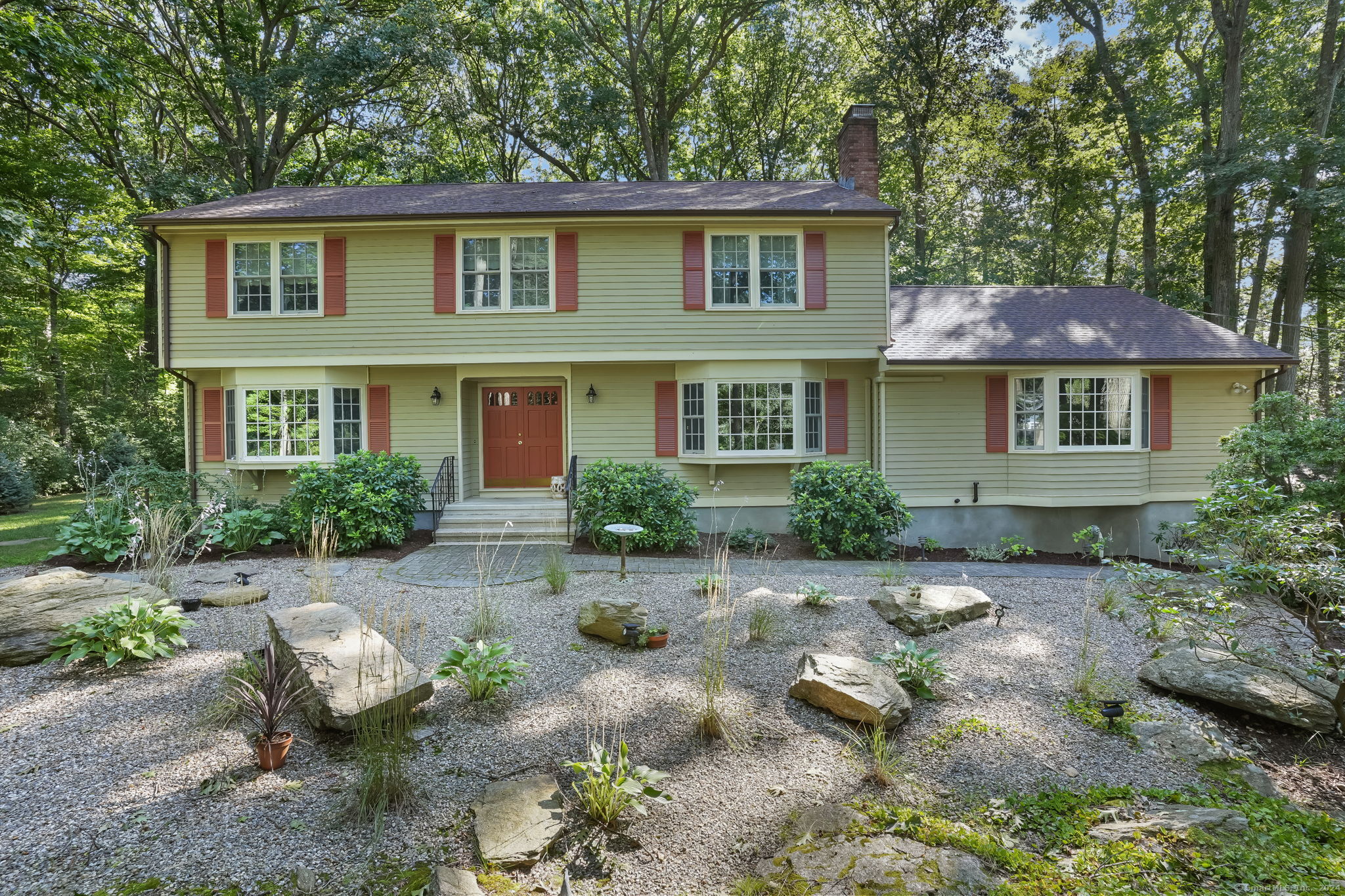 37 Old Hollow Road