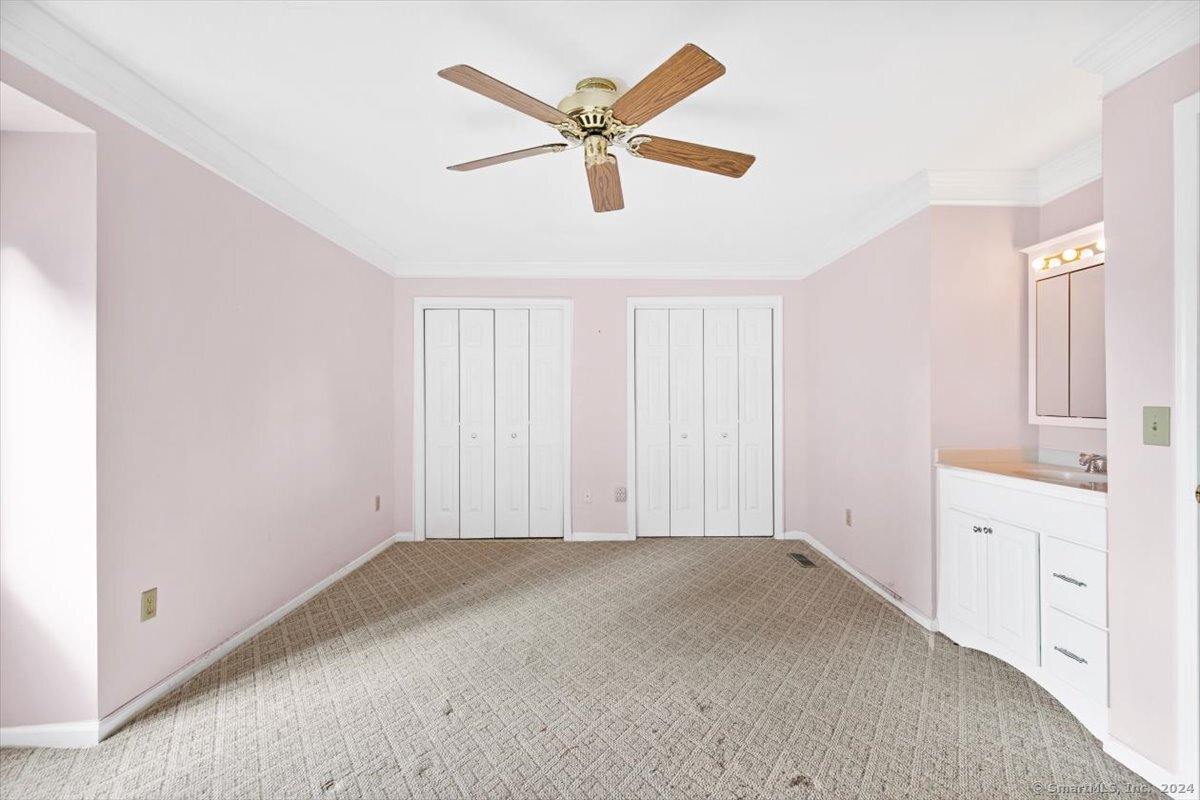 204 New Haven Avenue 2D
