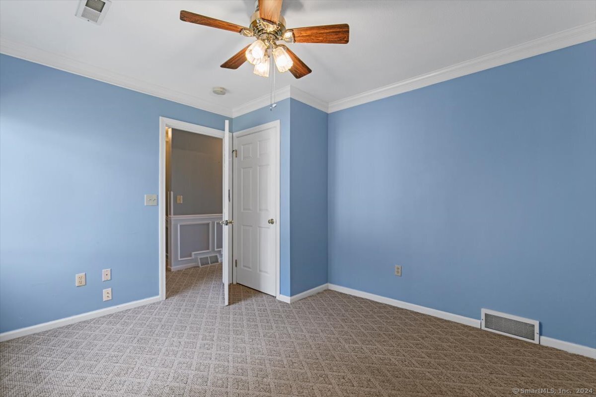 204 New Haven Avenue 2D