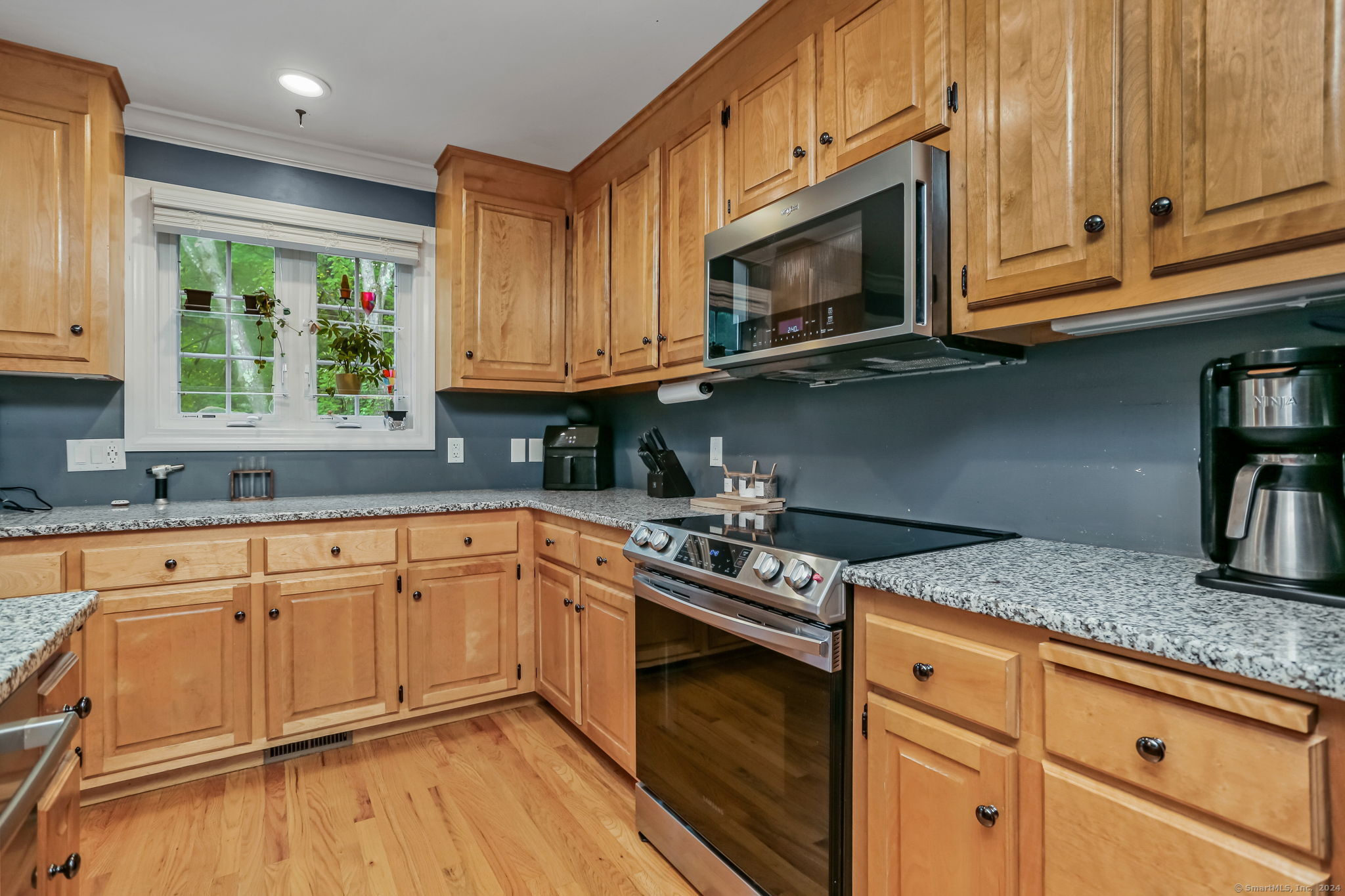 172 North Taylor Avenue