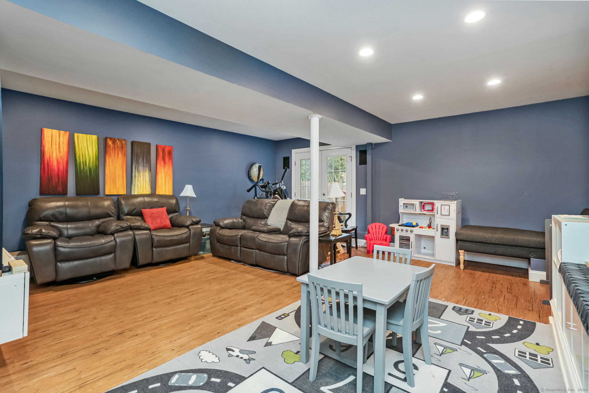 172 North Taylor Avenue