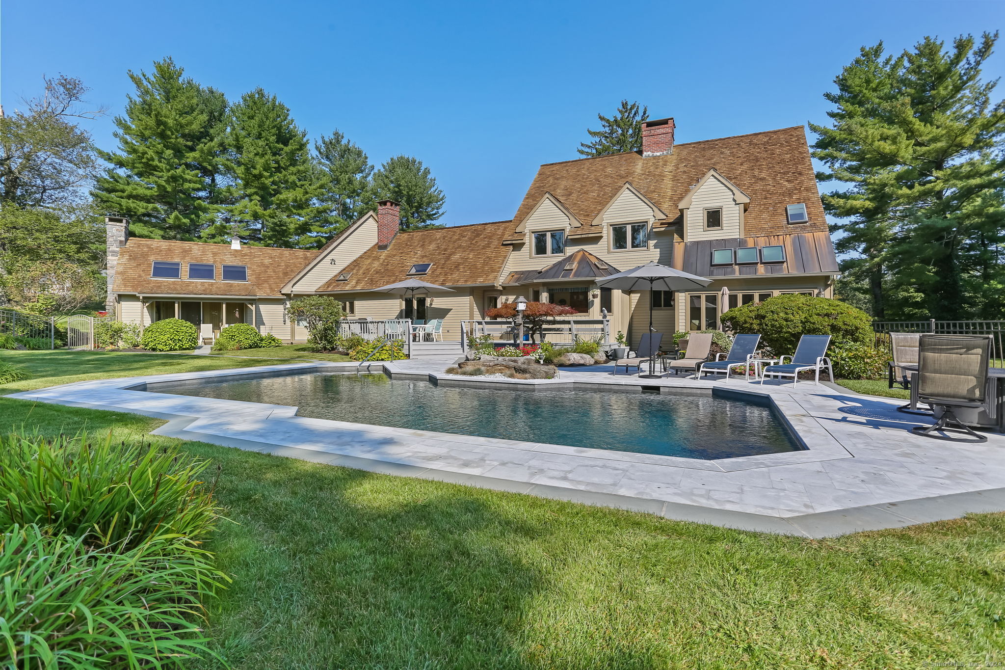 9 Whitetail Drive
