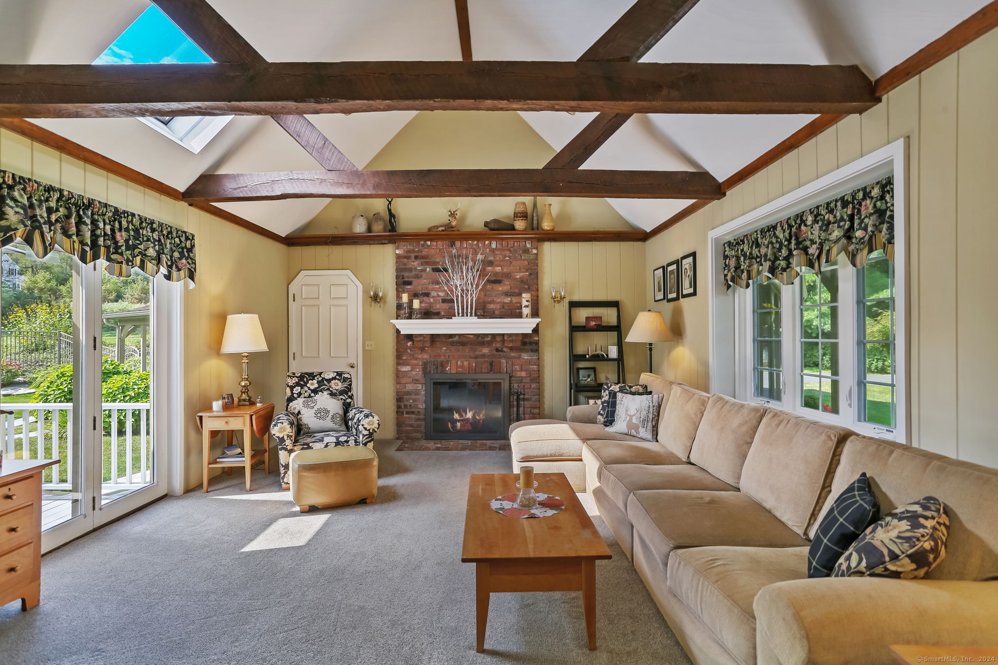 9 Whitetail Drive