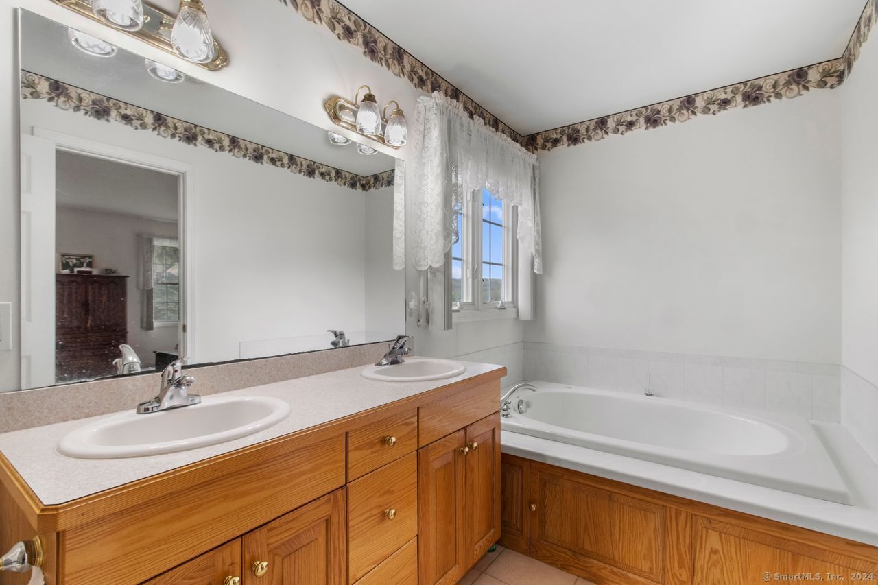 425 Chestnut Tree Hill Road