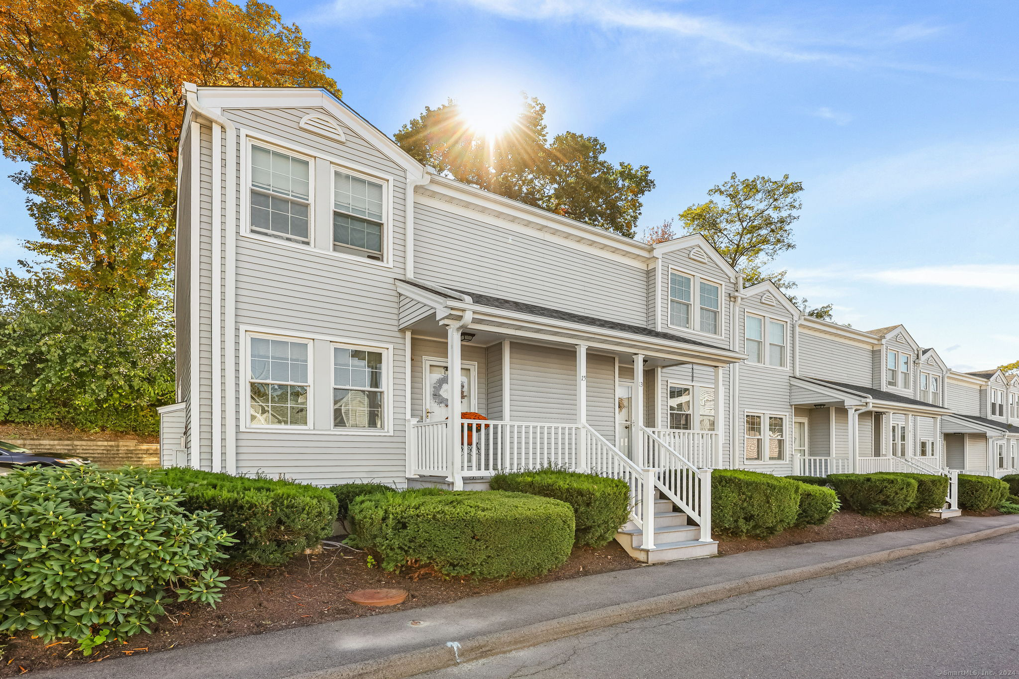 13 Woodhill Road 13