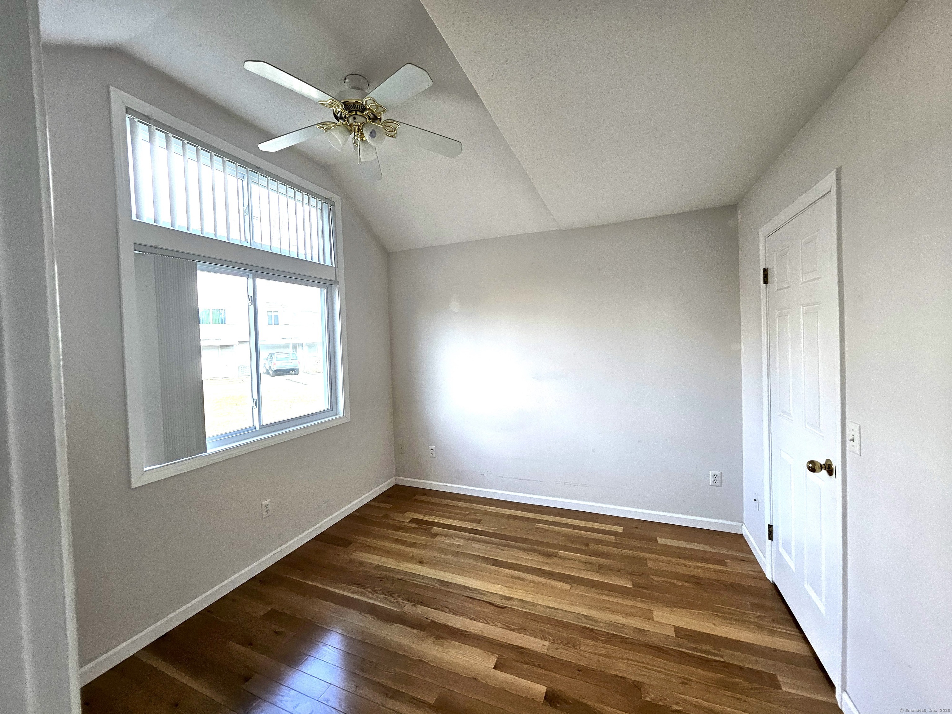 21 Lilac Drive D