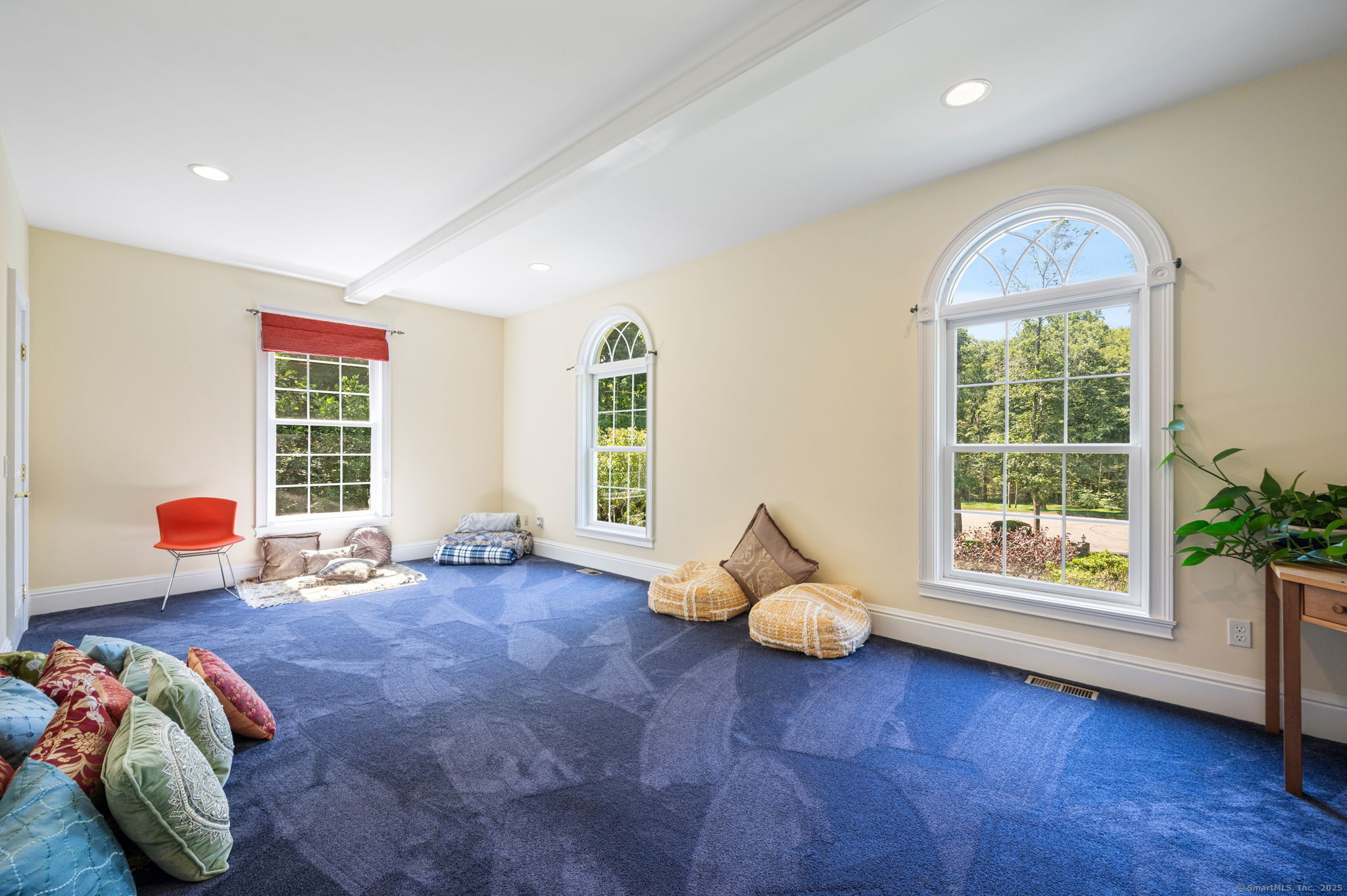 19 Tatetuck Trail
