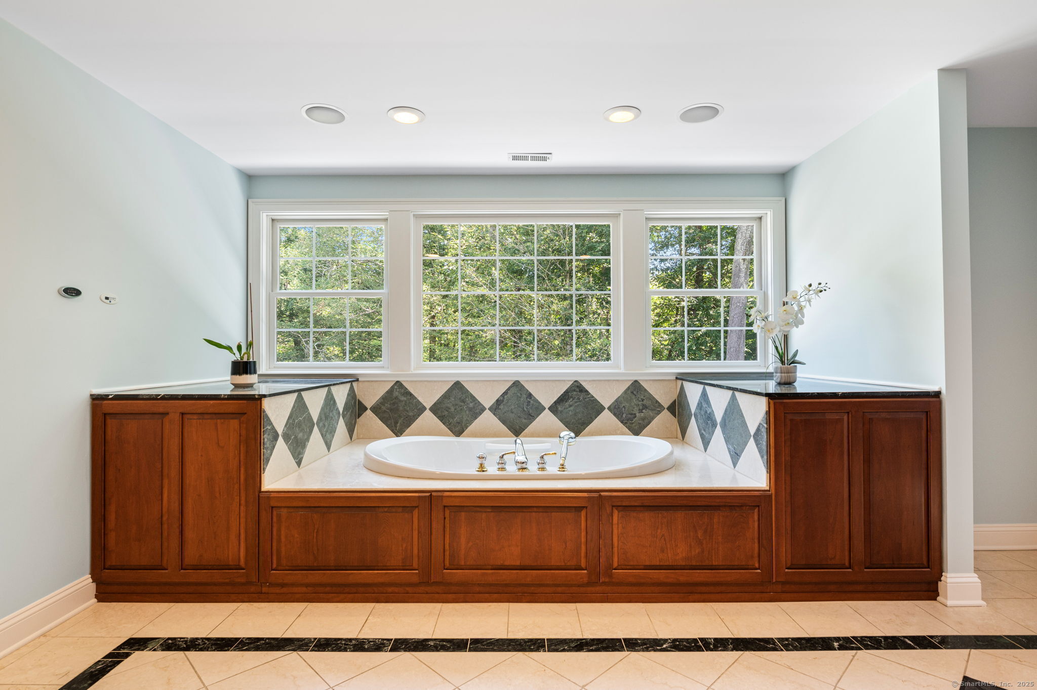19 Tatetuck Trail