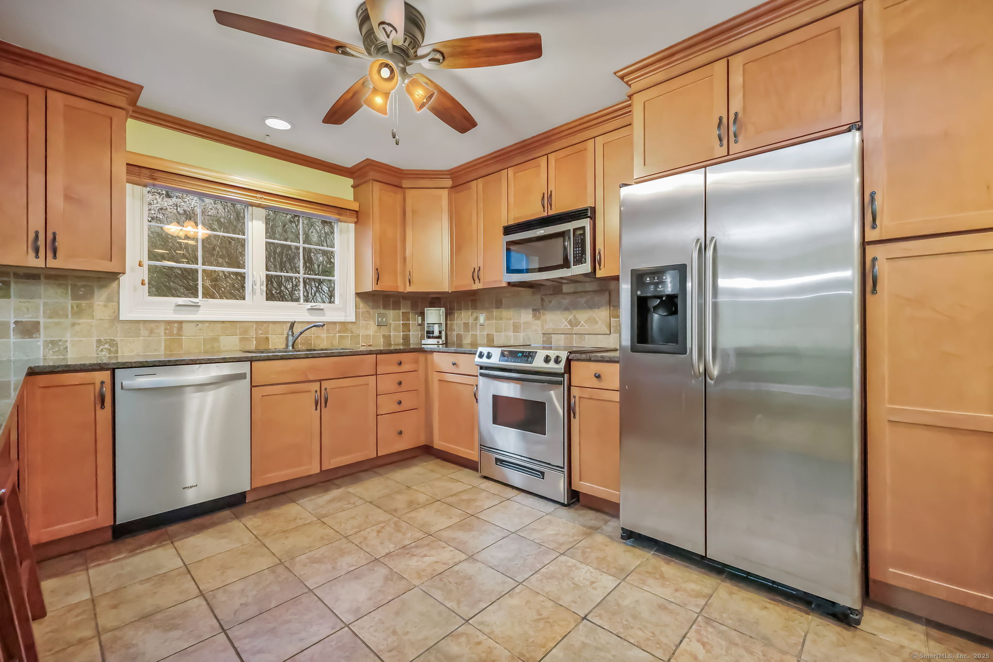 135 Governor Trumbull Way 135