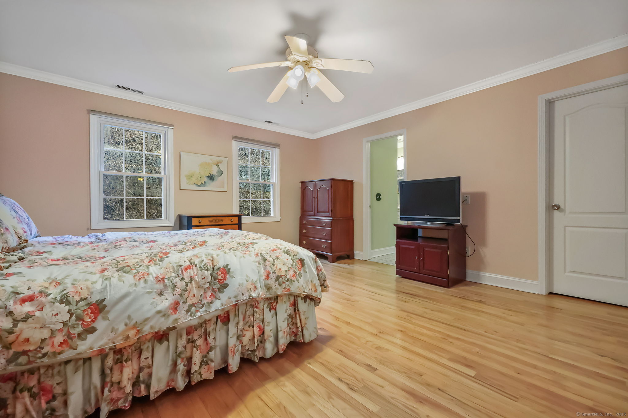 135 Governor Trumbull Way 135