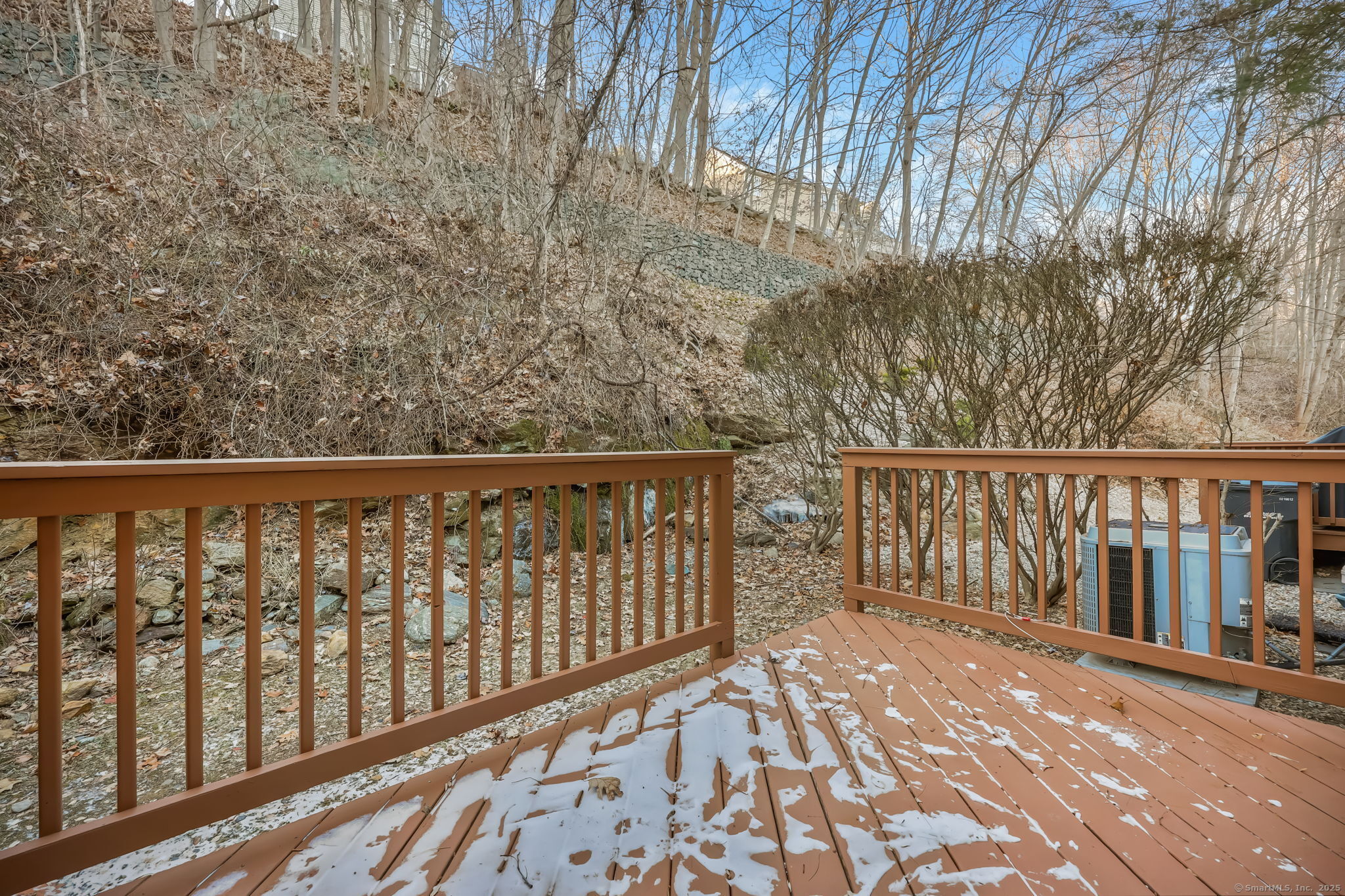 135 Governor Trumbull Way 135