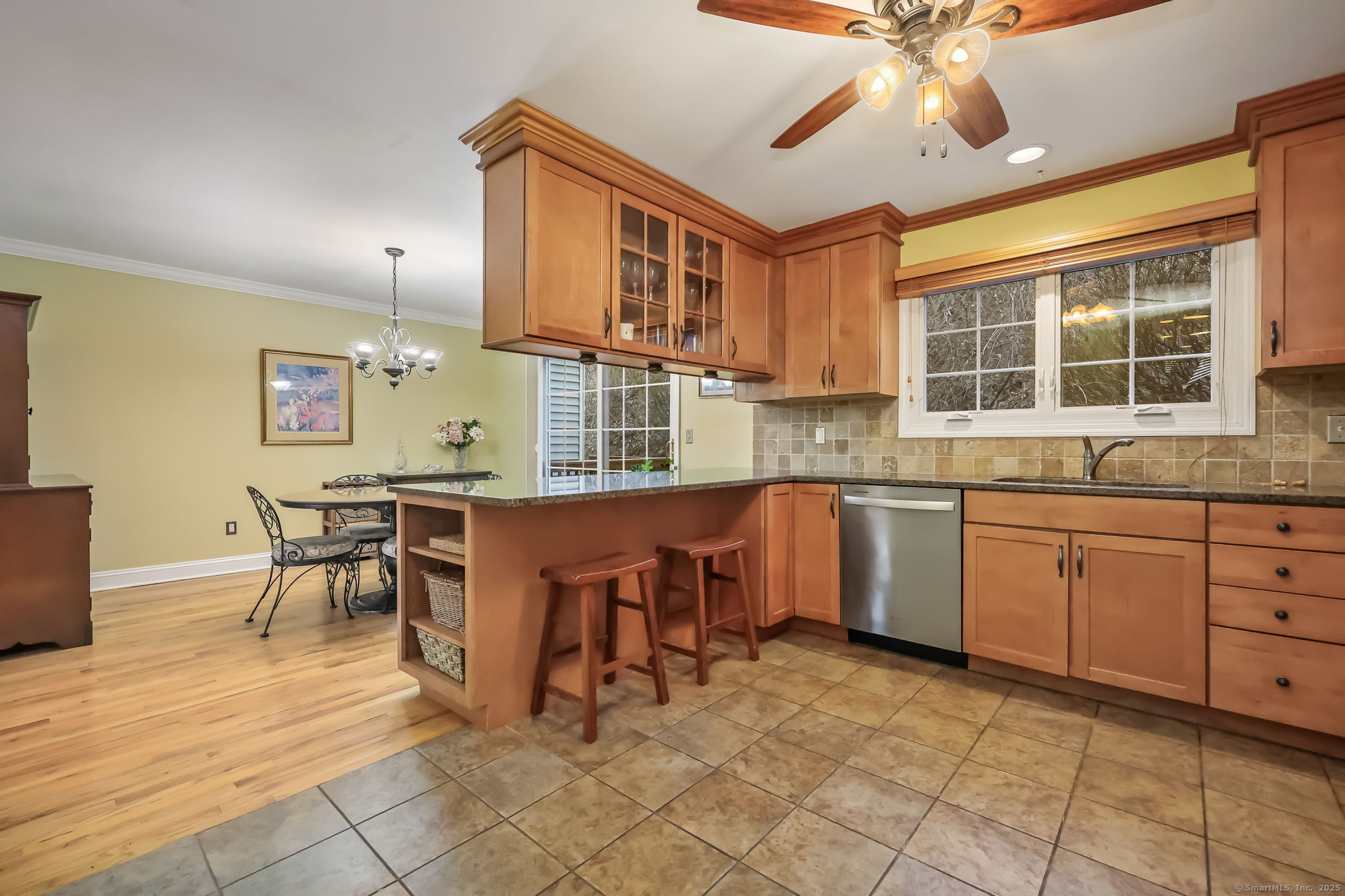 135 Governor Trumbull Way 135