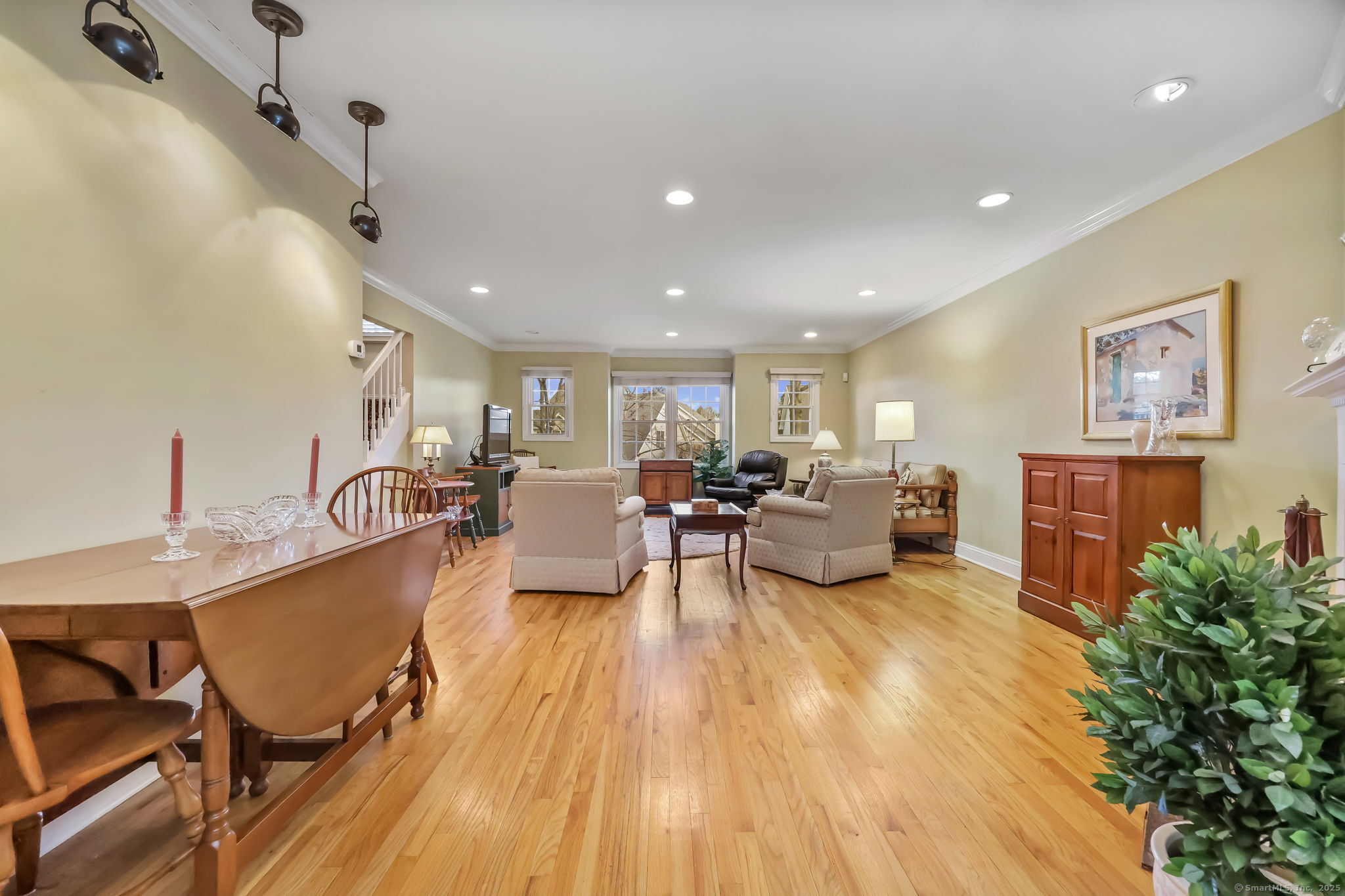 135 Governor Trumbull Way 135