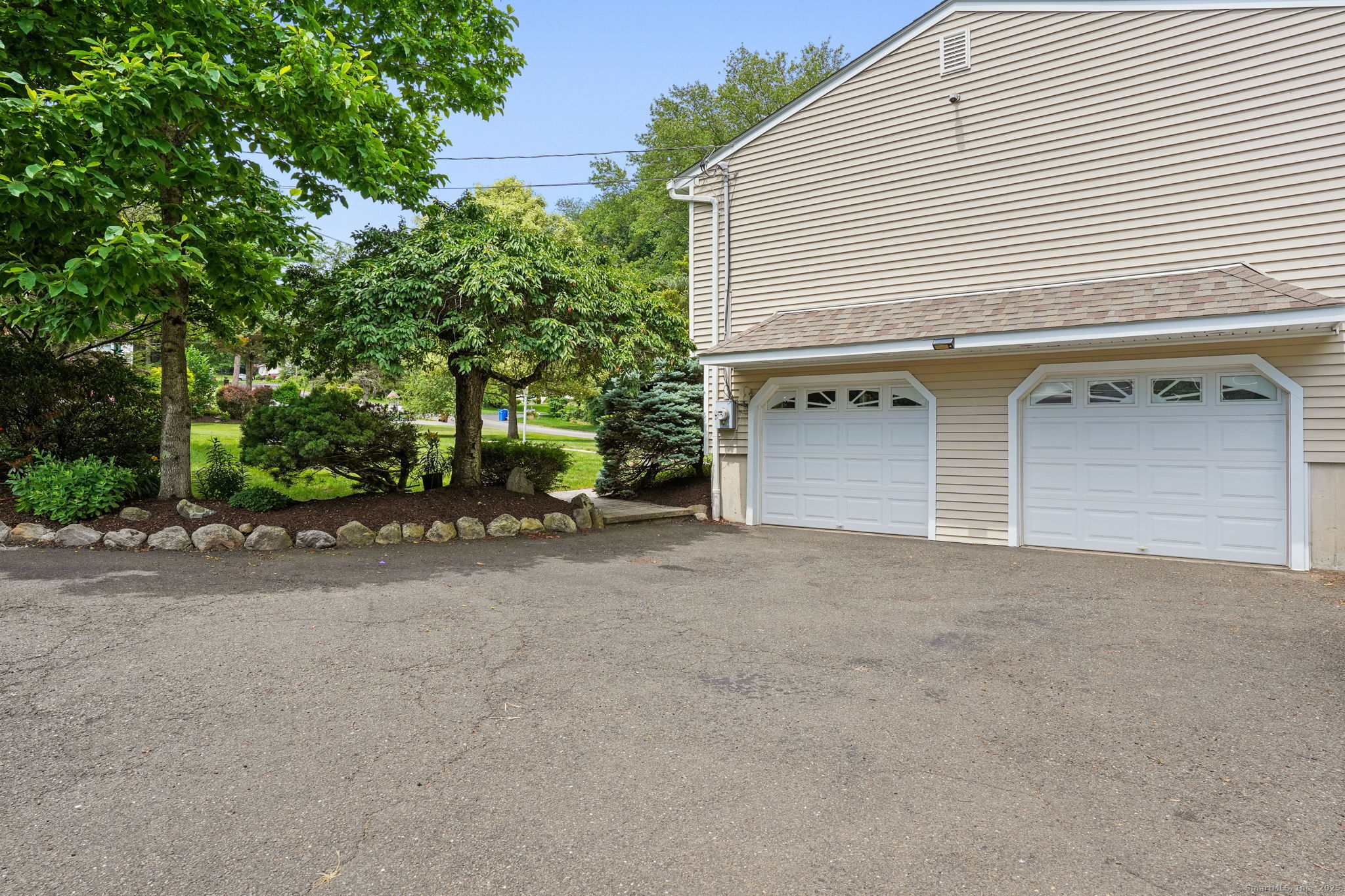 31 Astor Drive