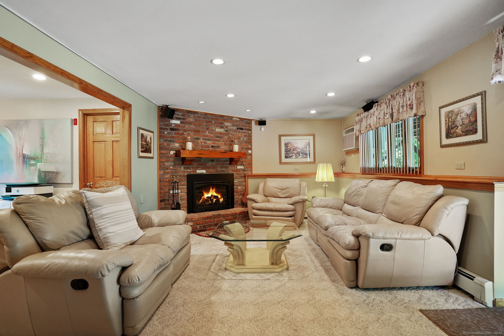 31 Astor Drive