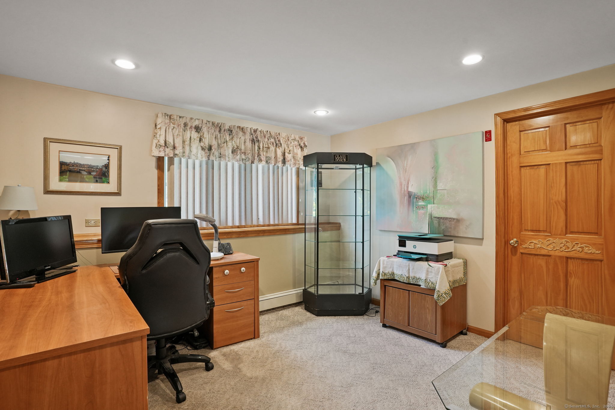 31 Astor Drive