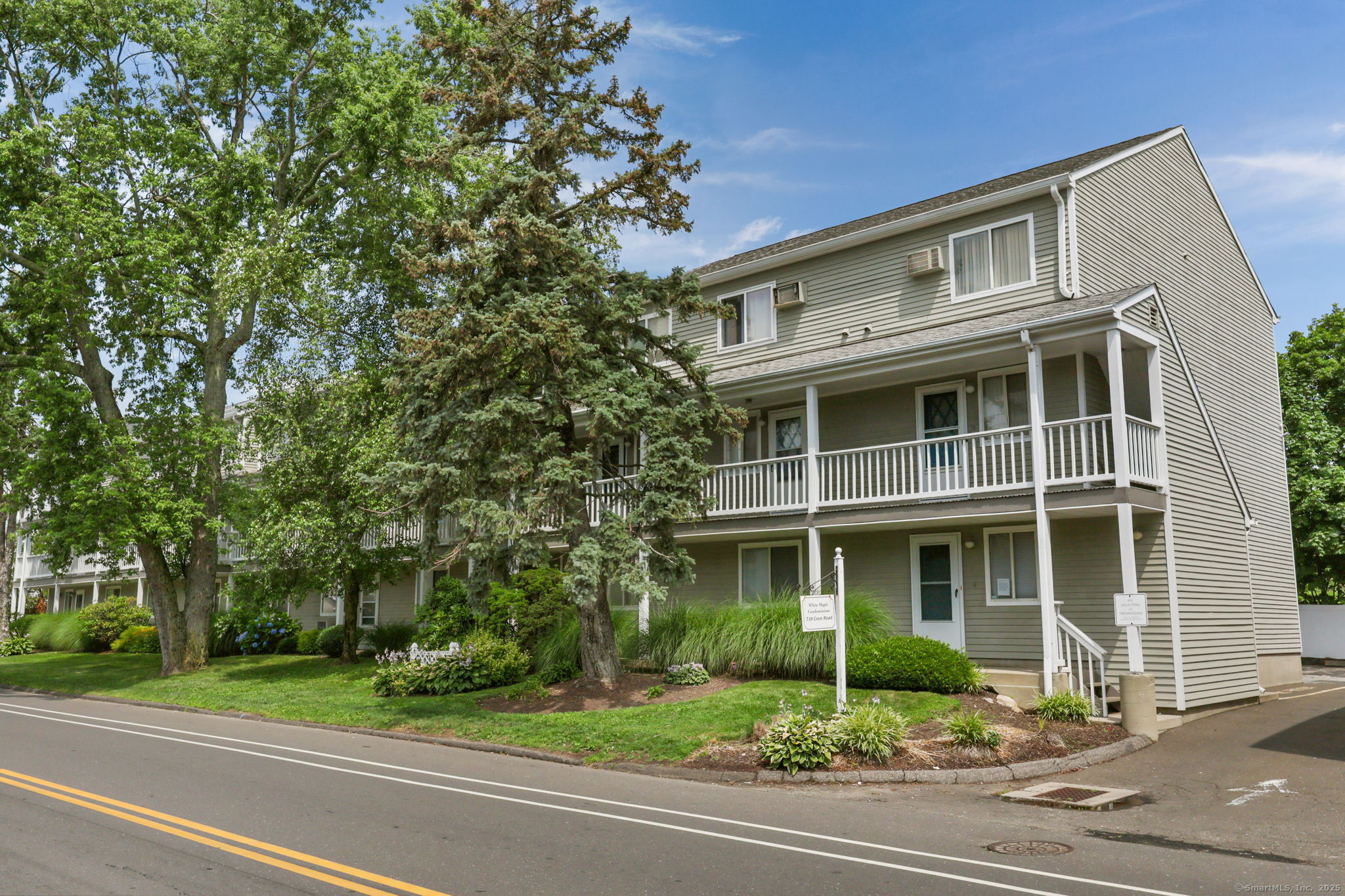 718 Cove Road APT 3