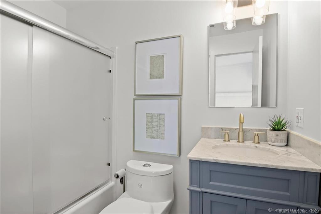126 Washington Street APT 205