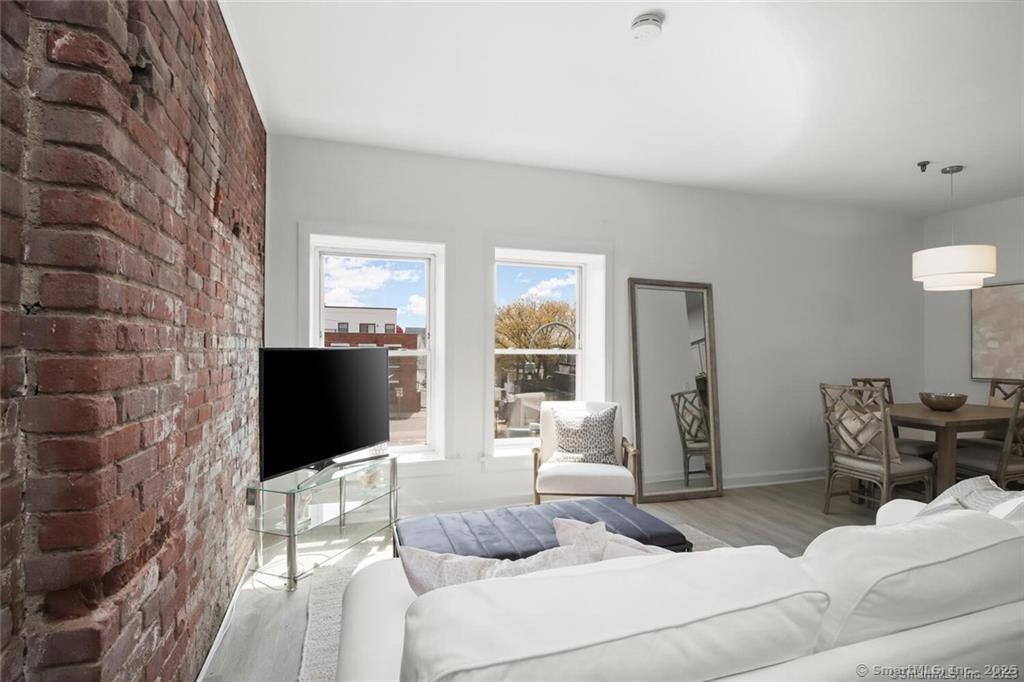126 Washington Street APT 205