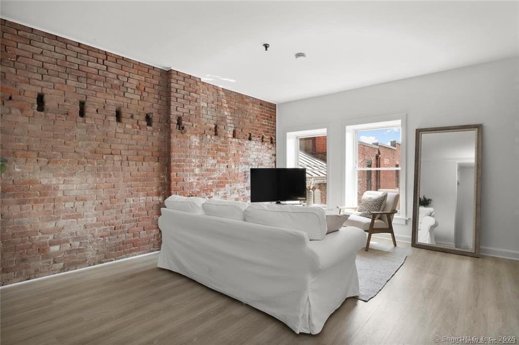126 Washington Street APT 205
