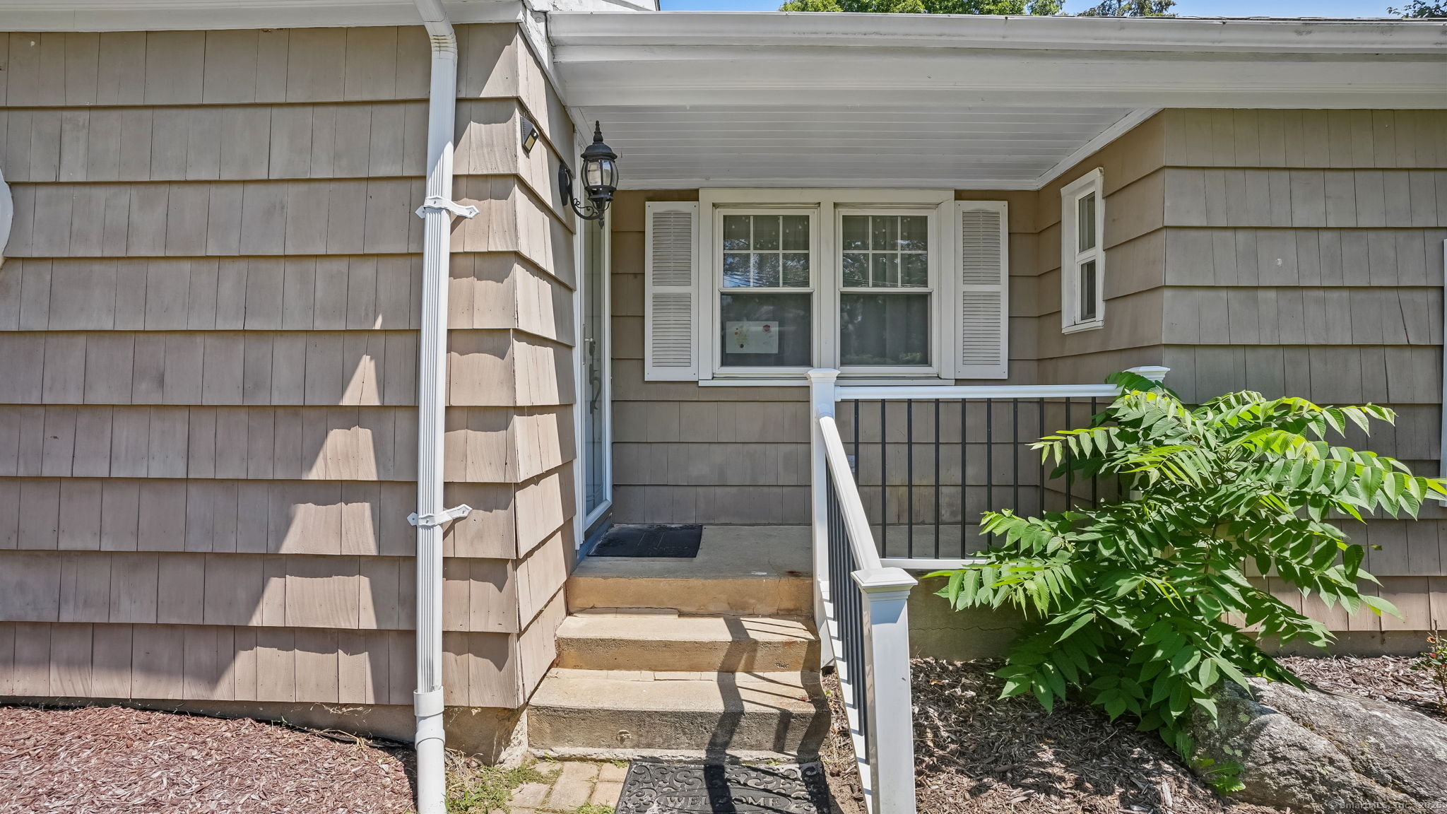 918 Daniels Farm Road