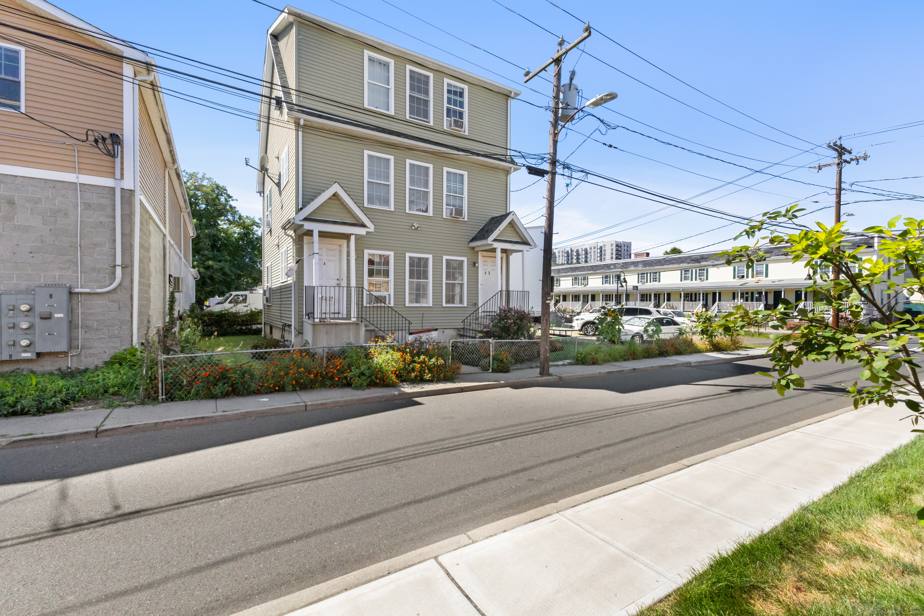 43 Cedar Street